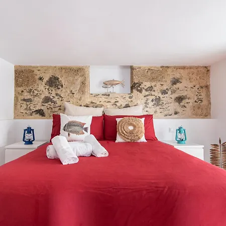 Home2book Chic & Stylish Escape Apartment *
